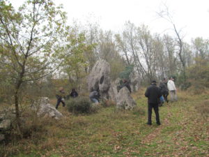 Premio Nazionale Cronache del Mistero in visita ai Megaliti di Ceccano - foto G Colella (4)